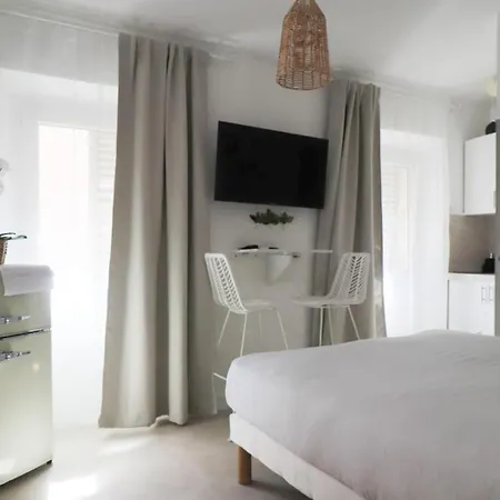 Sephora Apartman Cannes